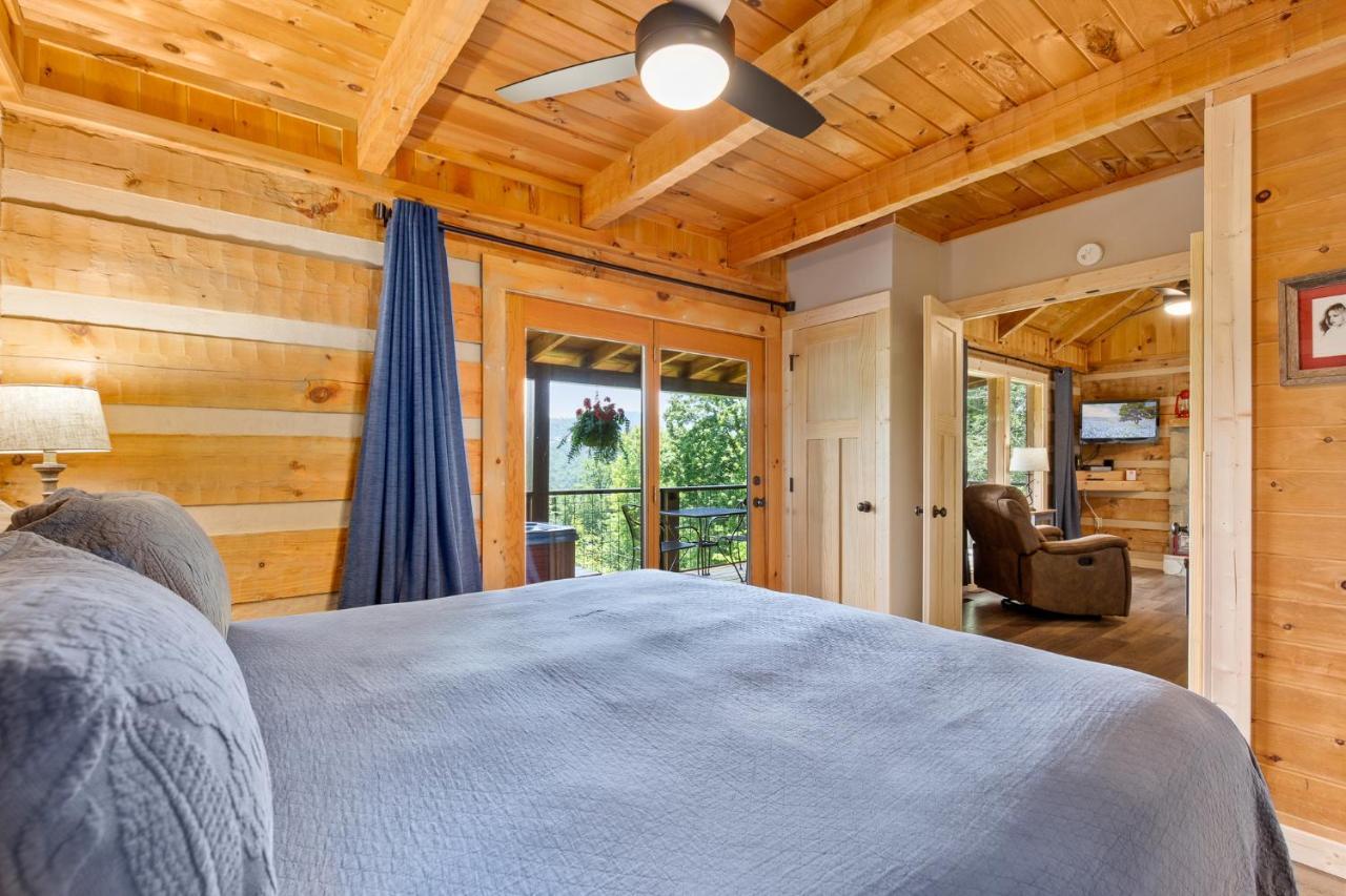 Nestled Inn McCookville ภายนอก รูปภาพ
